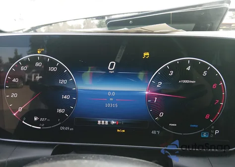 2024 Mercedes-Benz Glc 300 4Matic Suv z USA, uszkodzony, nr VIN W1NKM4HBXRF228570